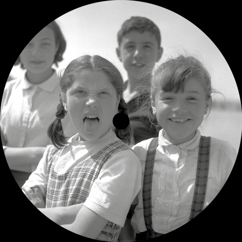 PREMIERE: Yougrent - The Hole In The King's Sock [Flexi Cuts]