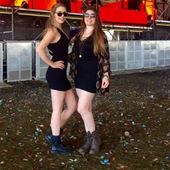 It must be hard 2 b that fine