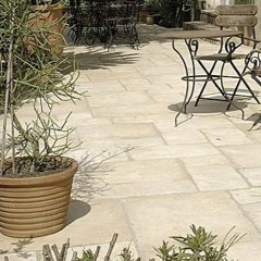 5  p • m •  [Instrumental]