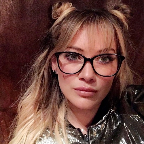 Hilary Duff ft .sketch (prod. by are)