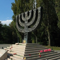 Бабий Яр (ст. Е. Евтушенко - муз. А. Дулова, исп. Ляля Фрайтор)