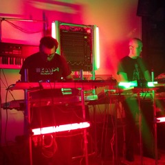 Línea de montaje + Ensamblados (cinta sinfín mix) [vivo en Atom]