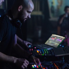 April 2017 House Mix