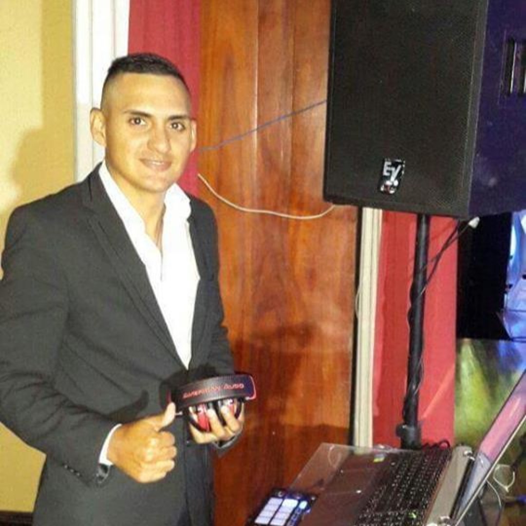 Stream 23 MINUTOS DE RECUERDOS CON DJ MAKY by DjMaky Costarica | Listen ...
