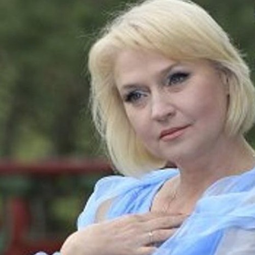 Дайте,мамо, до вас пригорнуся - Елена Хижная