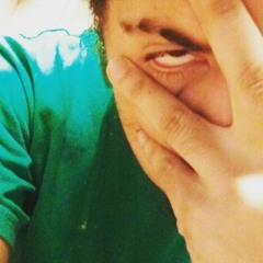 32.. fet. Derek Malbroux