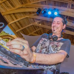 Cimi * live * Here Comes the Summer