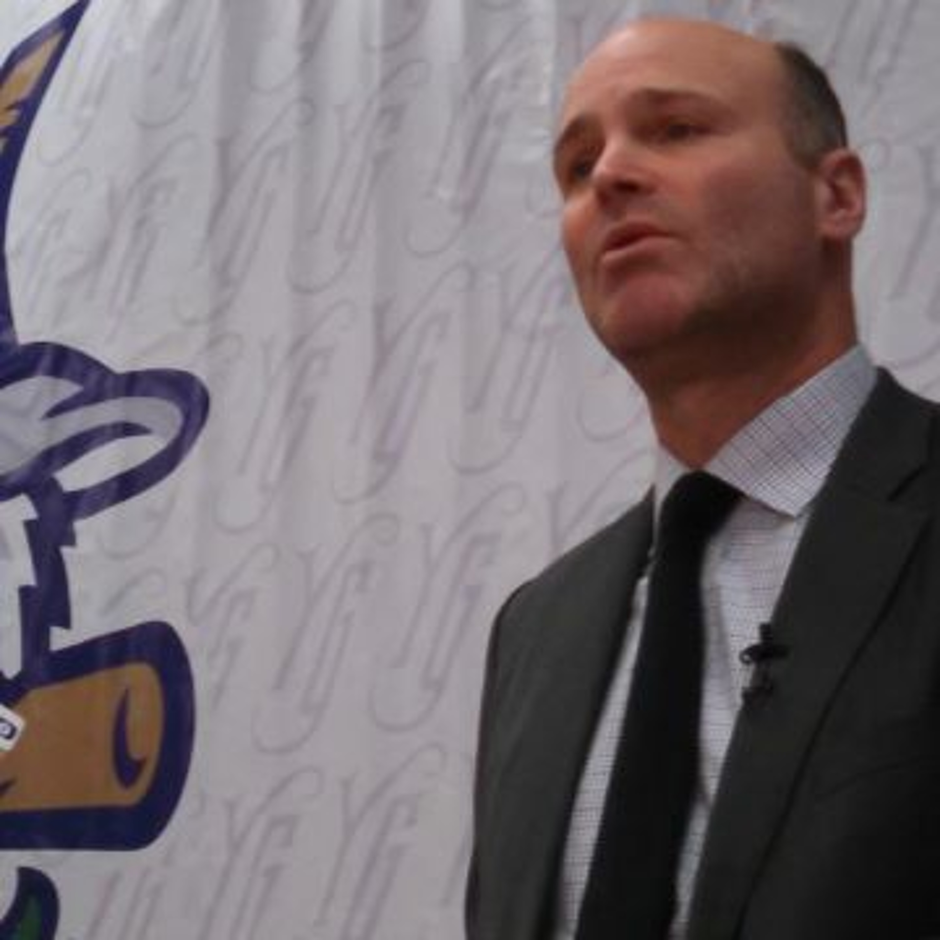 Lights!Camera!Sports! with Mike Gualtieri