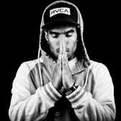 Futuristic - The Greatest (Lyrics) Explicit