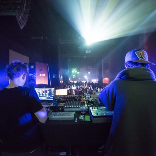 Alex Monolith Vs Heiko Live @ La Messe Marseille 01.04.17