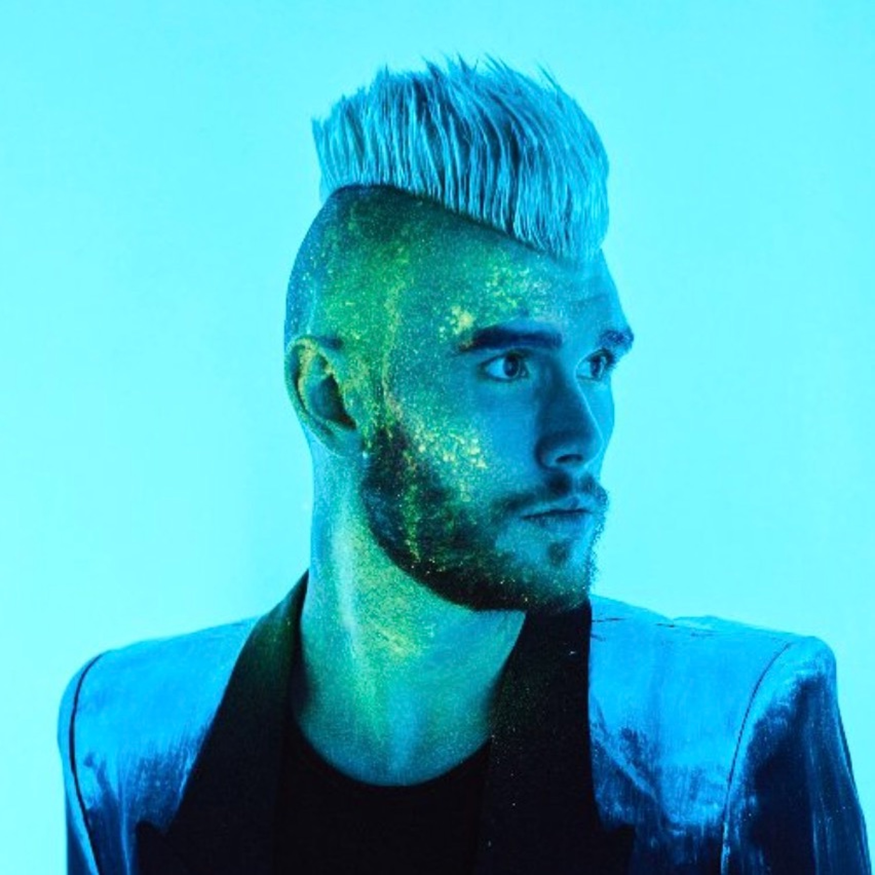FREEFALL Q&A: Colton Dixon Discusses Abstinence, New Album and More episode artwork