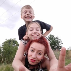 :) <3