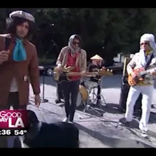 Stream Mason Fink Listen to Los Growlers playlist online for free on