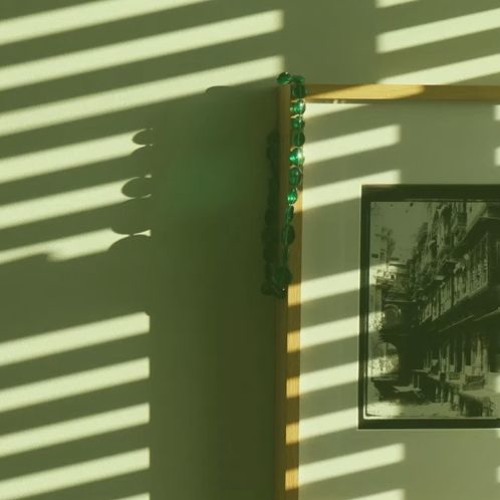 Waning Shade