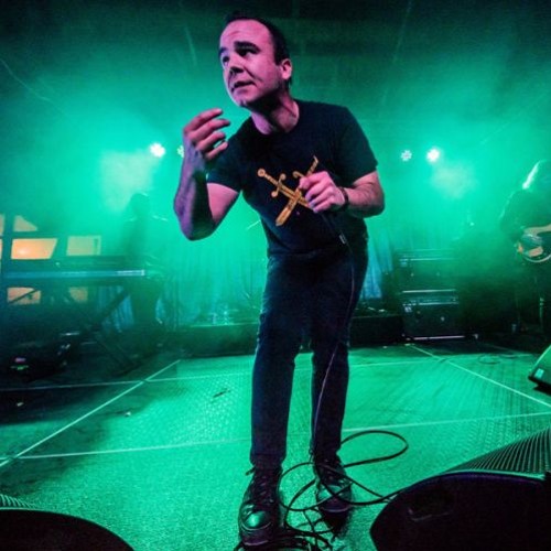 Future Islands - Cave (Live)