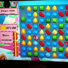 TRY TO BEAT MY HIGH SCORE ON CANDY CRUSH U NOOB