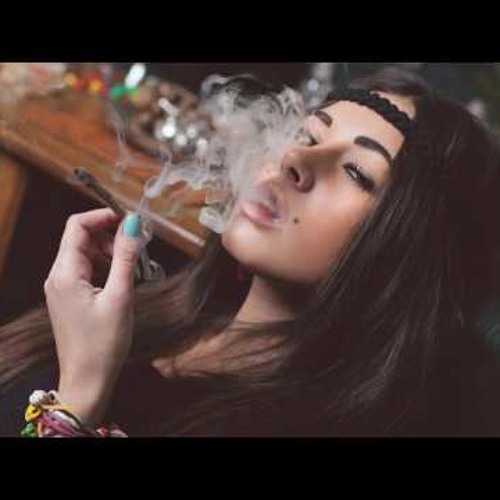 2Pac Feat. Sierra Deaton - Little Do You Know