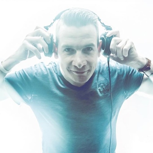 Michael More " This is Retro 6 "