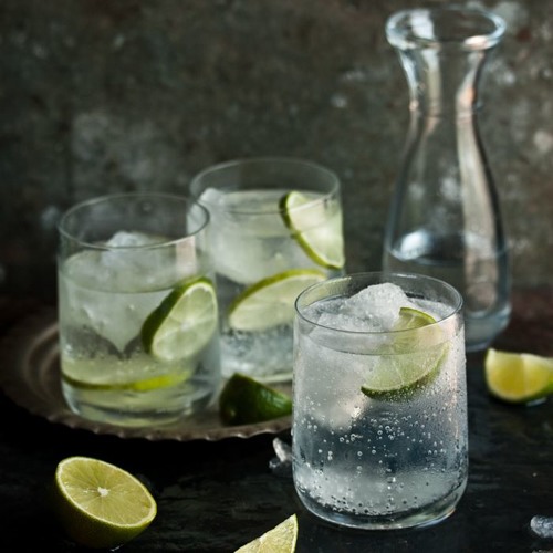 Gin & Tonic(Prod. by YoungTaylor)