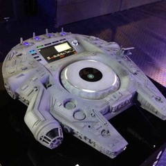 Millennium Falcon Mix