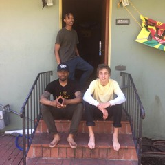 Fulton St feat. Vitamin D (prod. Versaäm)