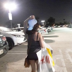 She stay