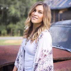 Alaina Blair - Love It Or Leave It (Sara Carter Mix)