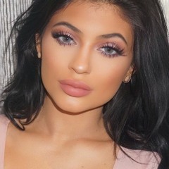 Win A Date with Kylie Jenner