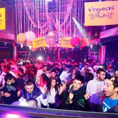 MAIKY VS NURIA JUMP @ VENECIA