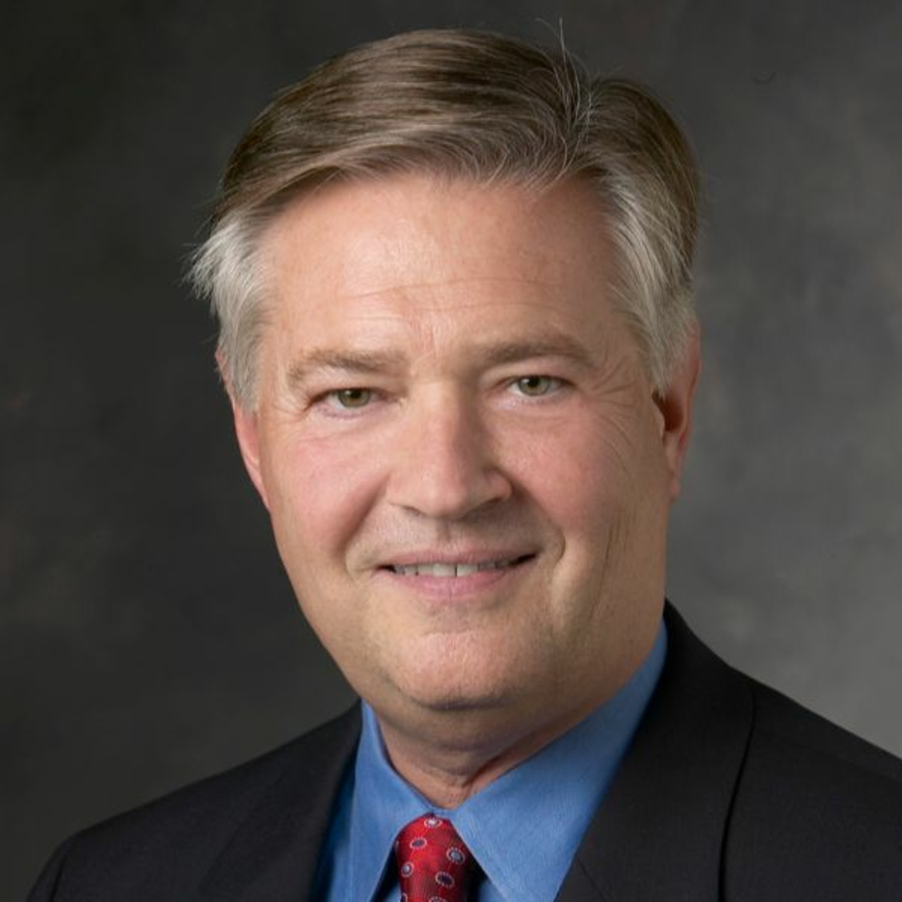 TownhallReview Commentary