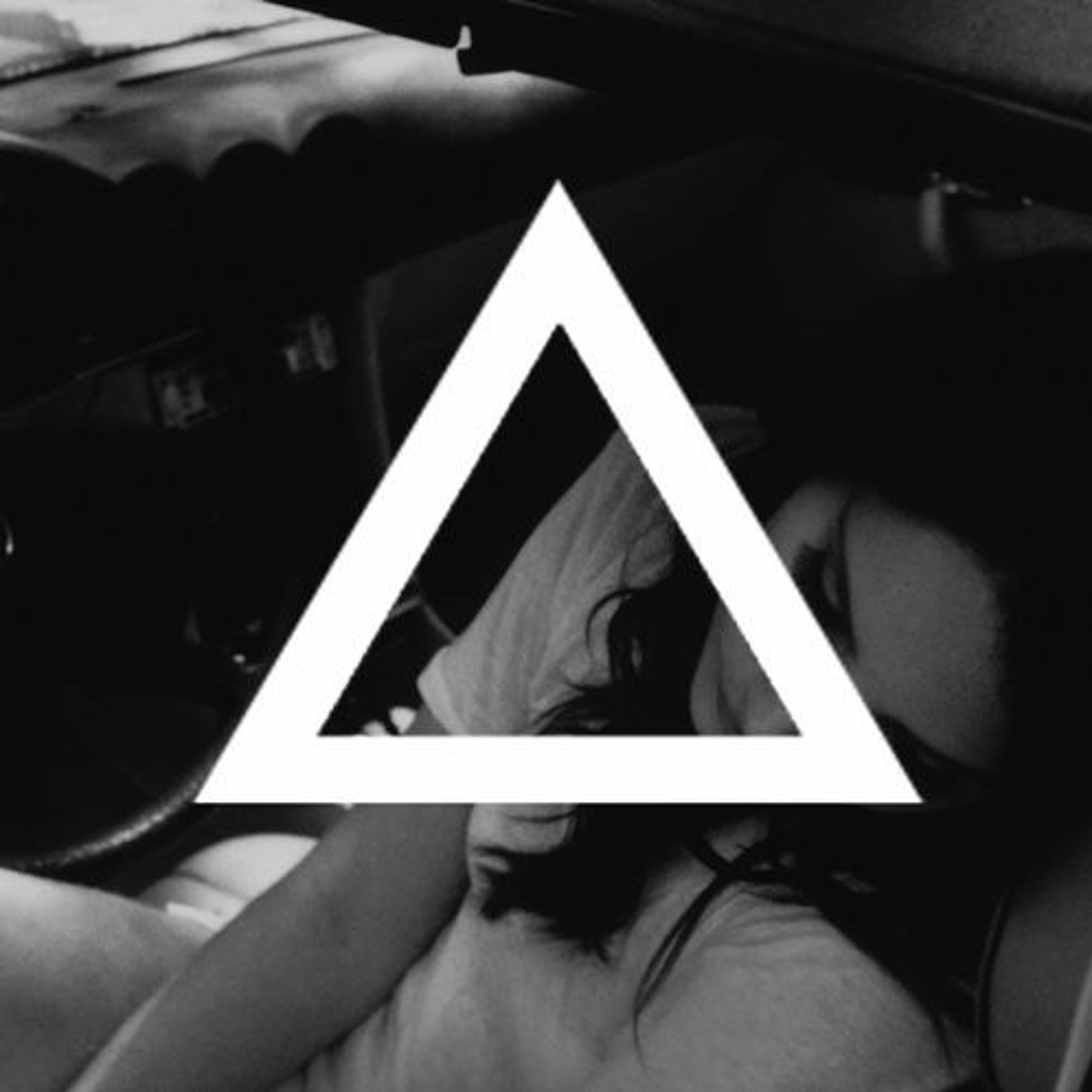 DJ PLΛYER TWO
