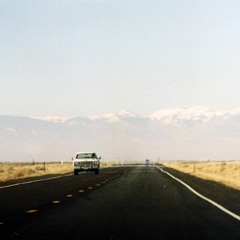 Let's run away to somewhere far from here