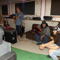 Damian Bujanda - In A Gada Da Vida