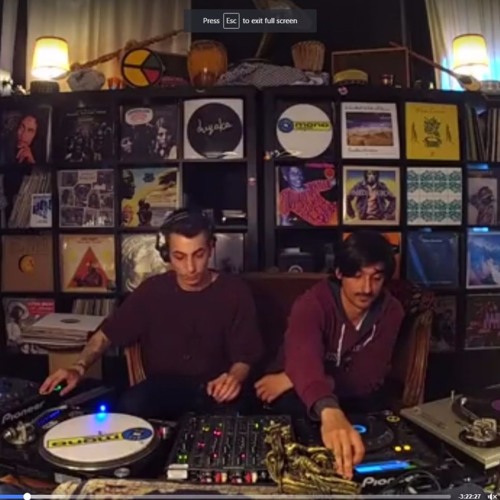 Livingroom Session W Suciu (SUNRISE) And.re (Round The Corner - Part1)