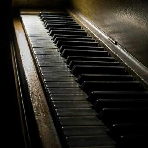 Песня черный полностью. Рояль с черными клавишами. Фортепиано с черными клавишами. Пианино с черными клавишами. Фортепьяно.