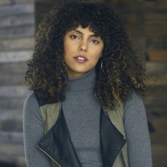 Episode #2 - Lola Declet Talks Modeling, Travel, & Social Media