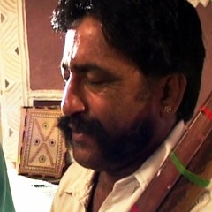 Mooralala Marwada sings 'Hiye Kaaya Mein' - Hodko, Kutch, 2010