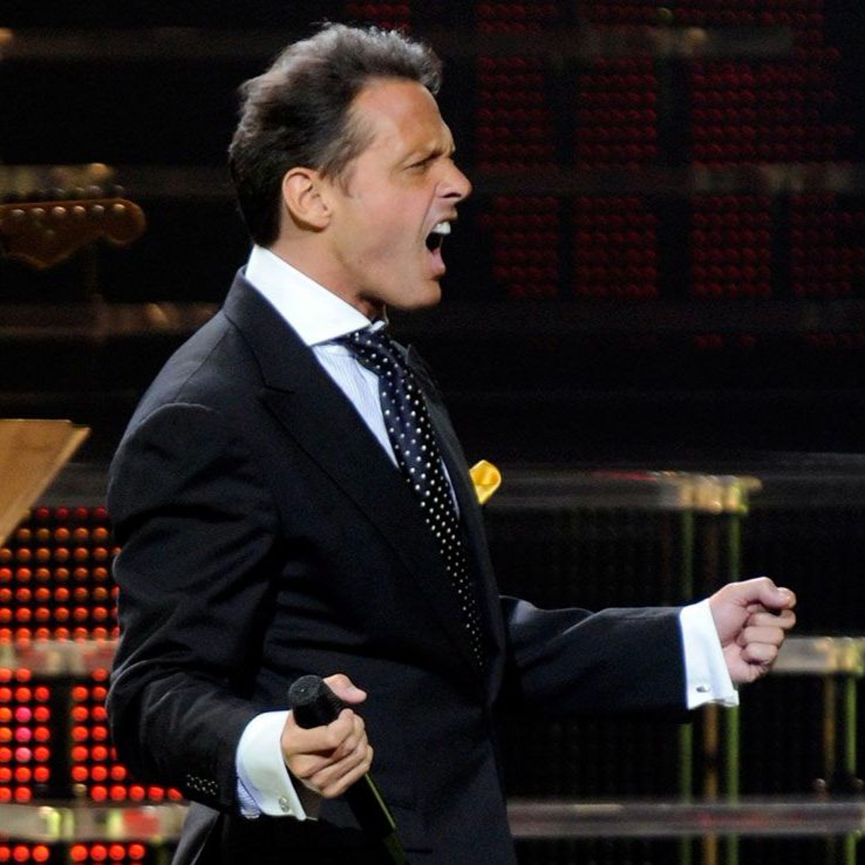 Luis Miguel en problemas con la ley de EU