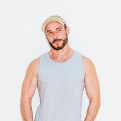 THE WEEK BRAZIL     LONDON EDITION  DJ RENATO CECIN.     2011