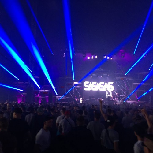 Macky Gee - ID