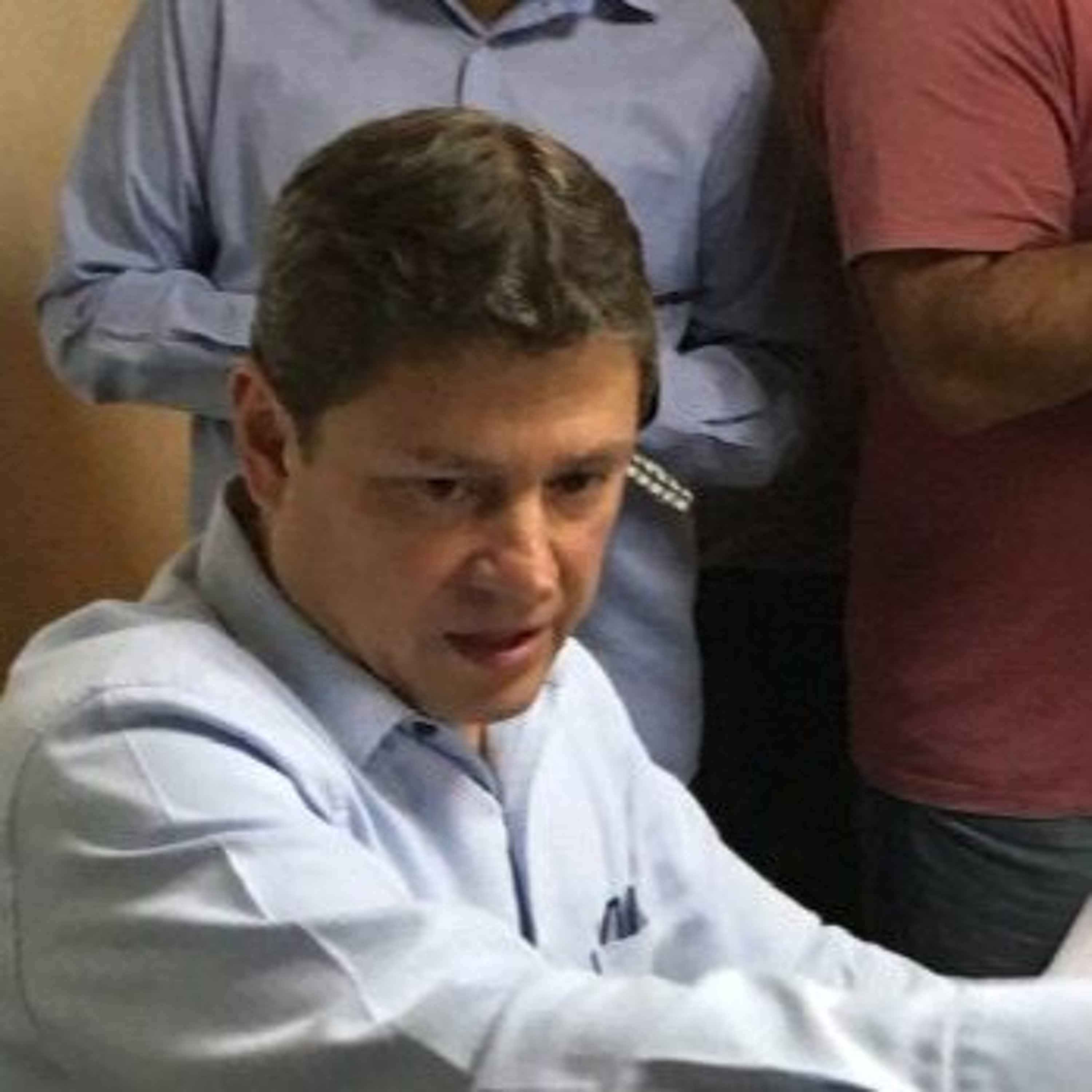 Noticentro. Mayo 04 - 00:00hrs