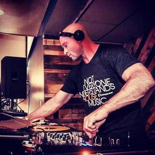 ADAM BENNETT.2 HOUR BIG ROOM CLASSICS MIX.1