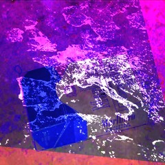 HOTBOXING SPACE (PINK GRAFFITI & CHANNEL BLUE)