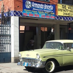 La Empanadita - Calixto Ochoa Vs. Decades - Joy division