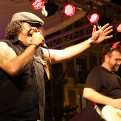 Highway to hell - LIQUIDACIÓN X CIERRE COVERS BAND