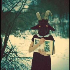± Damn Whøre - Insomnia ±