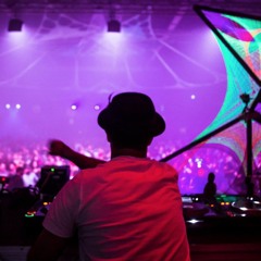Monday Bar Summer Cruise 2015 - Main Floor