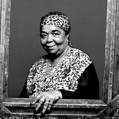 Cesária Évora - Tchintchiroti Na Figueira (MG Edit by Afshin & Kiss My Black Jazz)