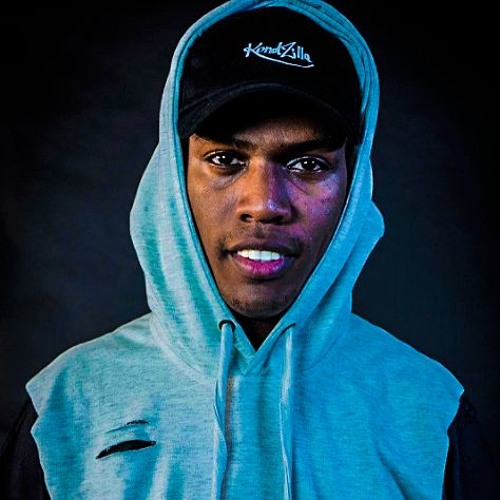 MC Luan e MC Kekel - Fumaça Subindo - As Novinha Já Vem Sentando (DJ Bruninho Beat)