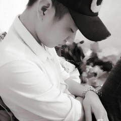 Khi Cô Đơn Em Nhớ Ai Cover